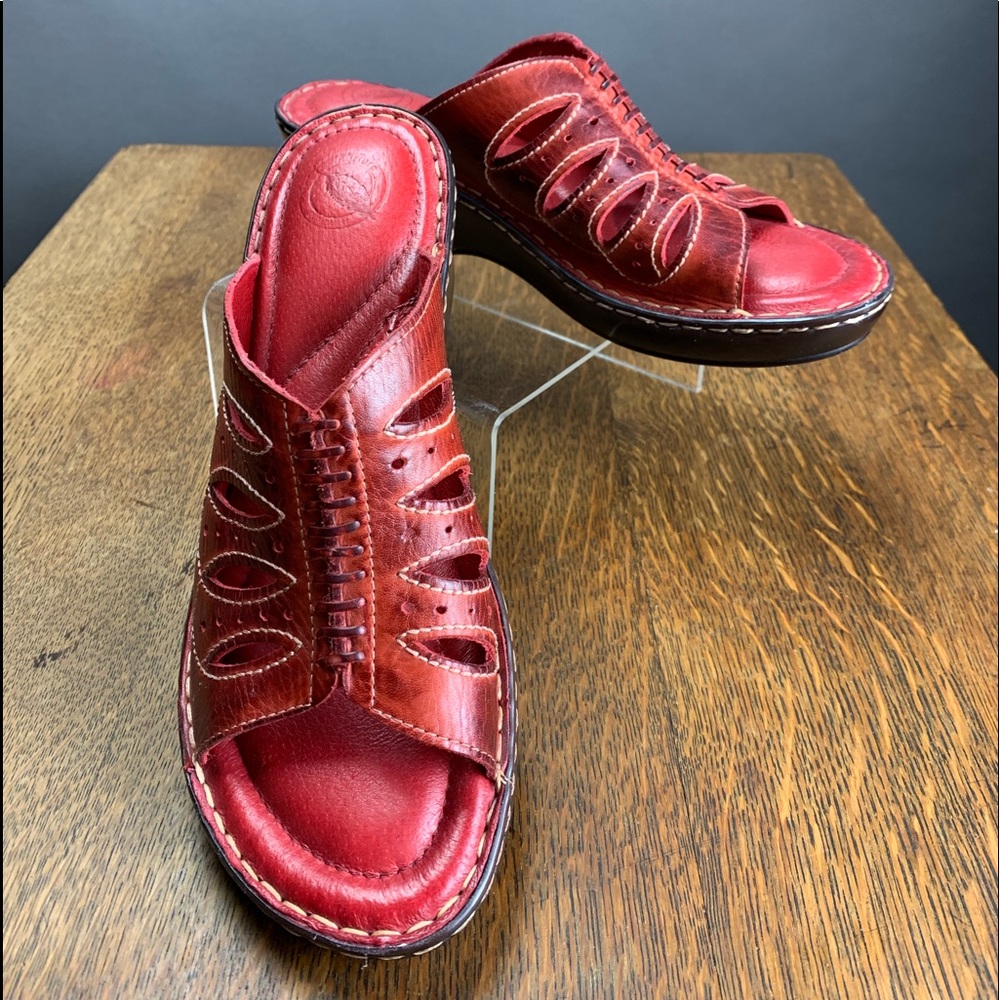 Nurture red leather sandals